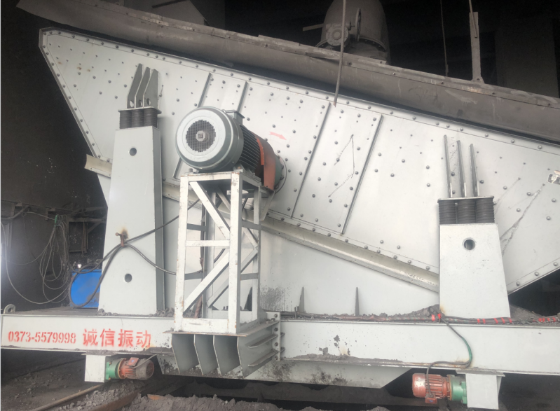 武鋼2665圓振篩現(xiàn)場